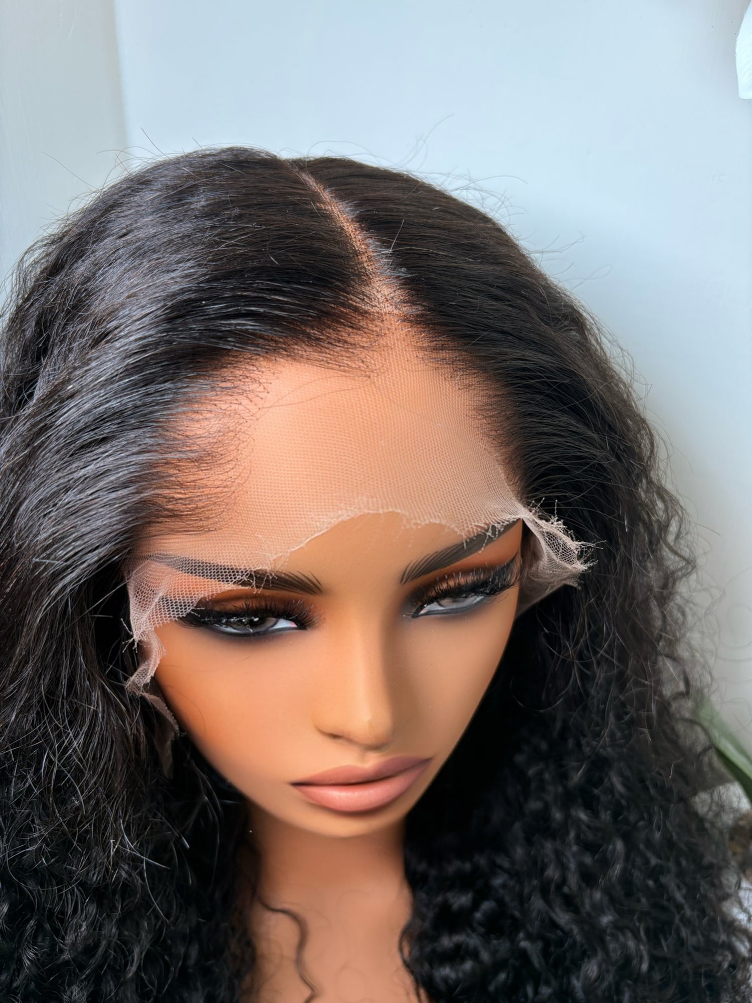 20 inch deep curly low hair line